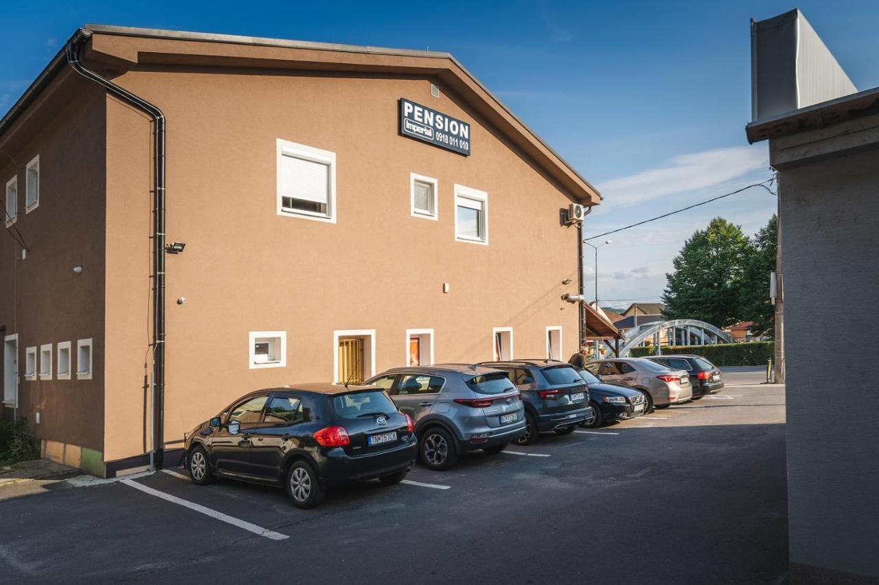 Penzion Imperial Zarnovica Exterior foto